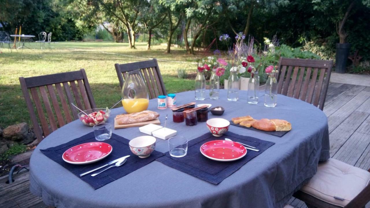 Chez Estelle Et Stephane Jouvente 外观 照片